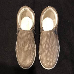Men’s shoes